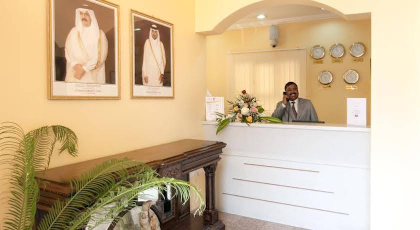 La Villa Hotel Doha Kültér fotó